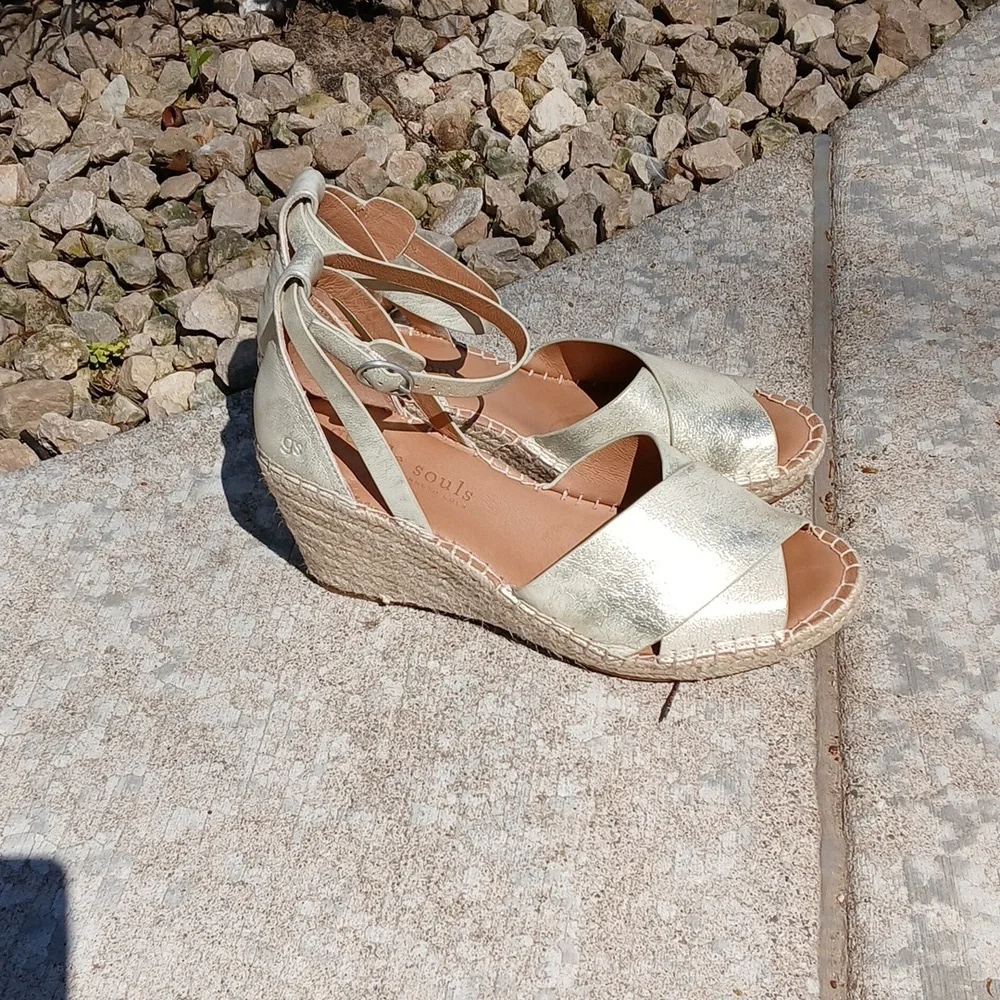 GENTLE SOULS - KENNETH COLE LEATHER Espadrille Wedge Sandal size 9